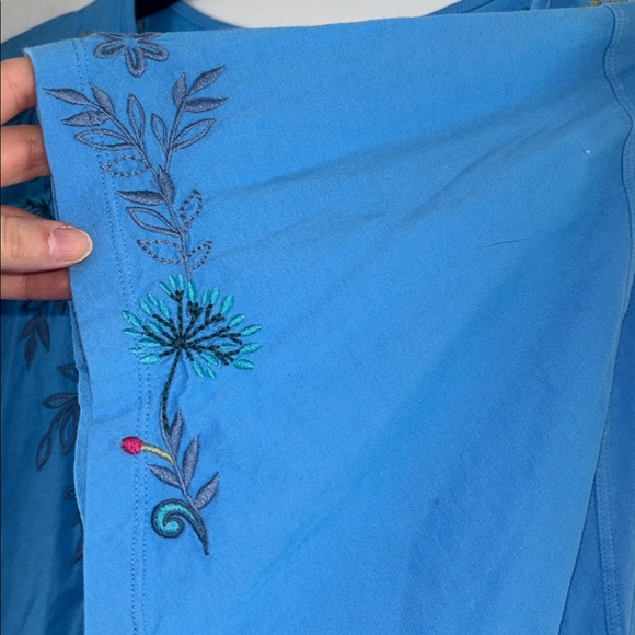 Johnny Was Embroidered Tee - Picture 6 of 9